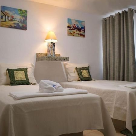 Hotel Sta Lucia Celaya  Eksteriør bilde